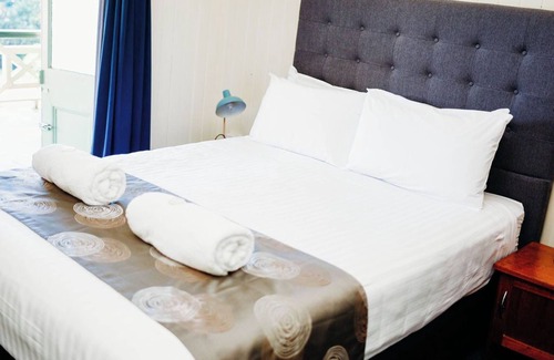 Maleny Hotel | Maleny Hotel