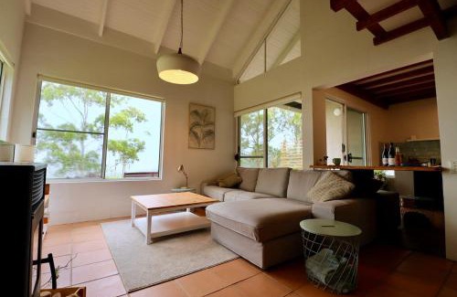 Balmoral Ridge Ski Chalet | Maleny-Montville Cottages #1 - 2 bed ocean views