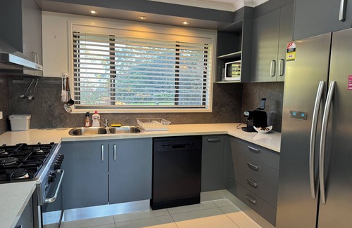 Maleny Hotel | Maleny Terrace Cottages
