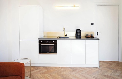 Chartres Apartment | Maleyssie Les Suites