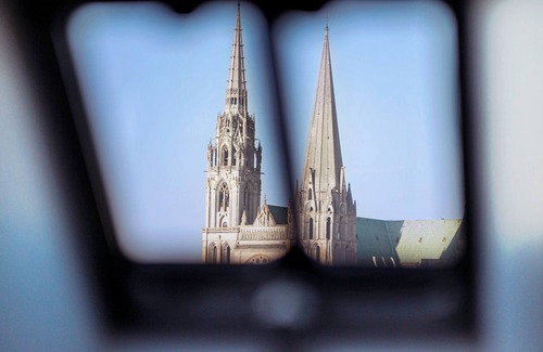Chartres Apartment | Maleyssie Les Suites