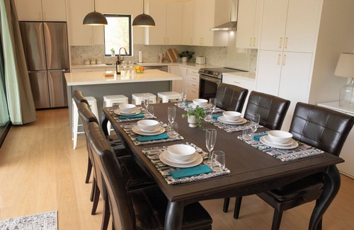 Agoura Hills House | Malibu Mountain Guest House - Very private but close to city amenities
