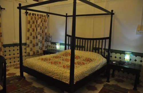 Churu Hotel | Malji Ka Kamra