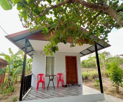 Koh Rong Hostel | Maloop Cafe Bungalow