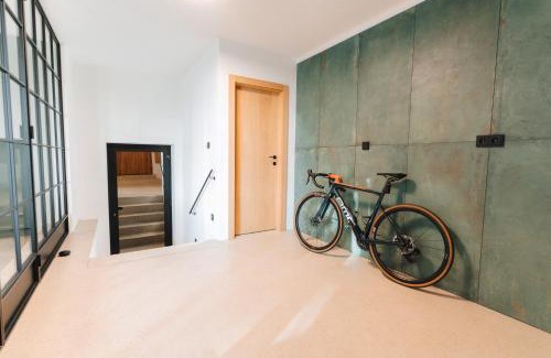 Velke Bilovice Apartment | Malverina