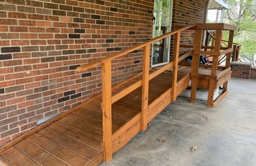 Nortonville Cottage | Mama Jean's Lake Cottage