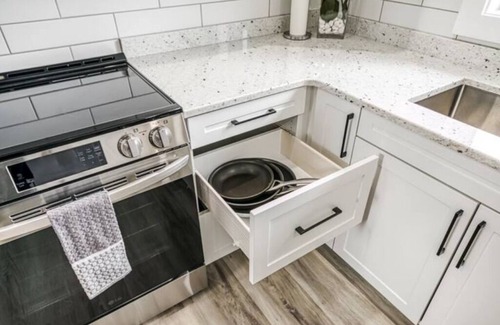 Sudbury Apartment | Mama T's Oasis