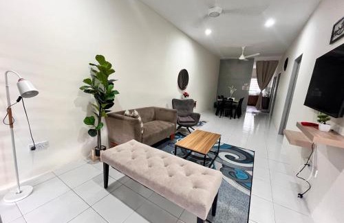 Bandar Seri Iskandar House | Mama Zan Homestay