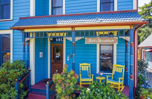 Monmouth House | MaMere's Guest House
