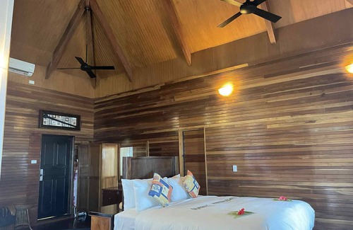 Mana Island Resort | Mana Island Resort & Spa