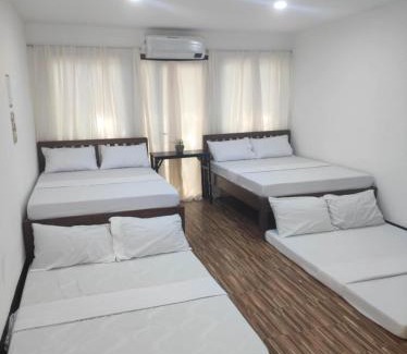 Cardona Hotel | Manalo Resort Hotel