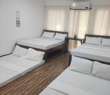 Cardona Hotel | Manalo Resort Hotel