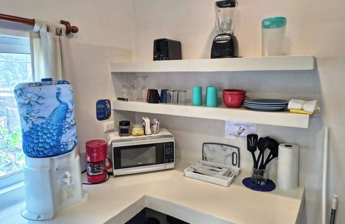 Mario Villanueva Madrid Apartment | Manatí, 1 Block from the lake, private pool & Wifi