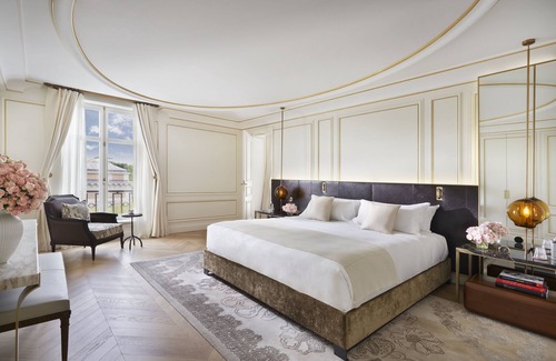 Golden Triangle of Art Hotel | Mandarin Oriental Ritz, Madrid