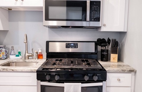 Saint Roch House | Mandeville Creole Cottage Historic Getaways lower