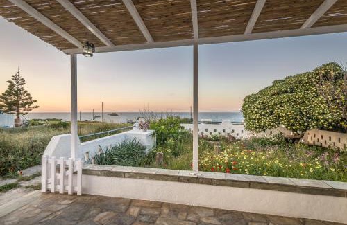 Mandrakia House | Mandrakia Bliss House