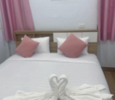 Buriram Villa | Manee House - บ้านมณี