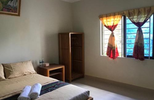 Sen Monorom House | Manel Guesthouse and Restaurant