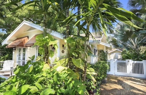 Flamingo Parks House | Mango Haus - Savor Tropical Living by a Lush Lagoon Pool