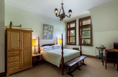 Central Park North House | Manhattan Guest Suites