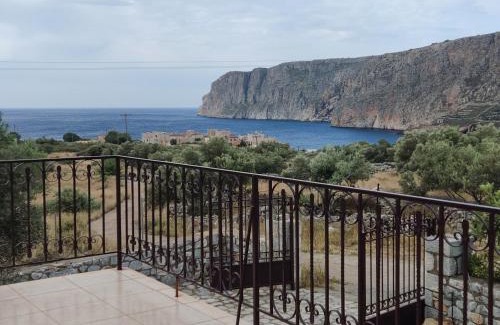 Omales Apartment | Mani spot in Yerolimin