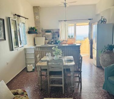 Alika Apartment | Mani Spot Nezoulas