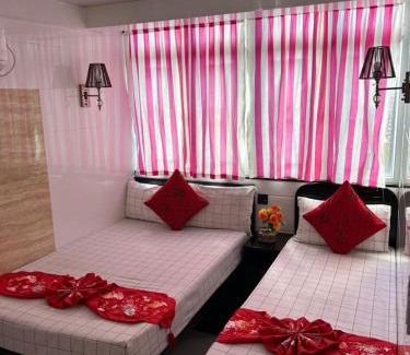 Tsim Sha Tsui House | Manila Lounge