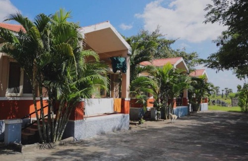 Madurantakam Cottage | Mannmuqi Village Farm Stay Big Cottage, 3 members can stay