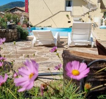 Lunas Bed & Breakfast | Manoir de Gravezon