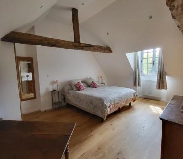 Taden Bed & Breakfast | Manoir de La Garaye - Suite Parentale
