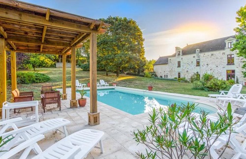 Concourson-sur-Layon Villa | Manoir De Levesque in Pays de la Loire