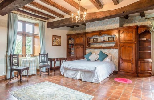 Concourson-sur-Layon Villa | Manoir De Levesque in Pays de la Loire