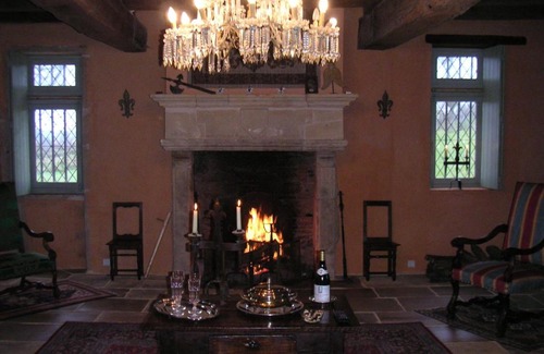 Saint-Bonnet-de-Cray Bed & Breakfast | Manoir de Malfarat