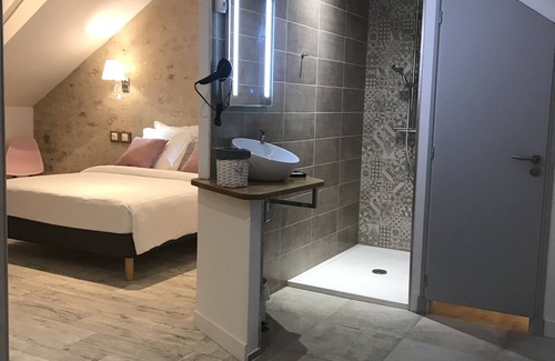 Tournon-Saint-Martin Hotel | Manoir De Pierre Levée, The Originals Collection