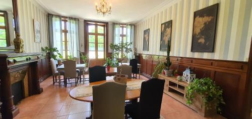 Sideville Bed & Breakfast | Manoir de Saint Ouen