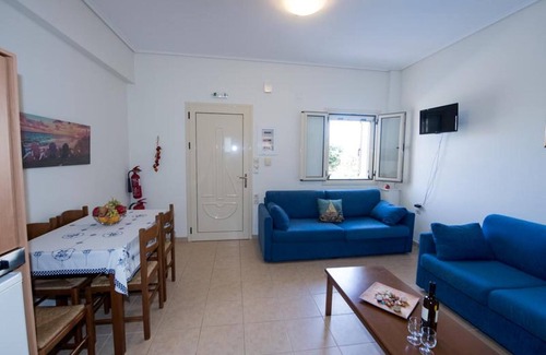 Stoupa Apartment | Manoleas Villas - Apartment 2