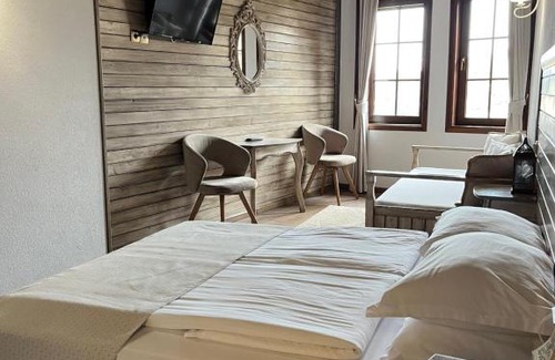 Melnik House | Manoleva House