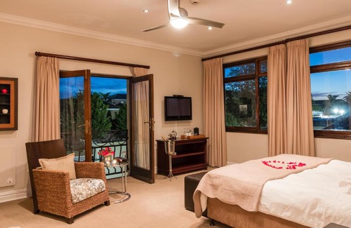 Pollok Beach House | Manor 38