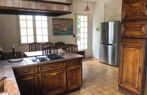 Saint-Avertin House | Manor house in town center, large quiet areas, for 14 to 18 people