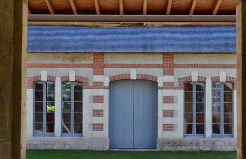 Monts House | Manor with swimmingpool in heart of the Loire Valley -Up to 15people-