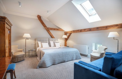 Nowe Warpno Bed & Breakfast | Manowce Palace - Quadruple Room (Room 13)