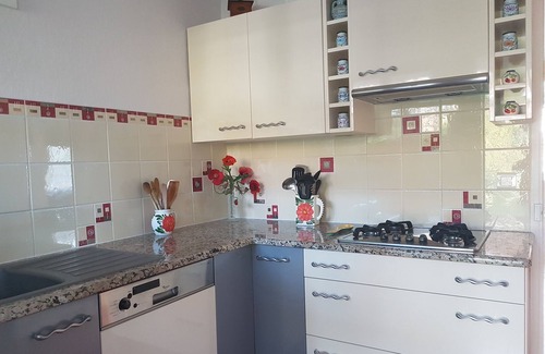 Levignacq House | mansion - 7 rooms -10/12 persons - LARGE HOUSE FOR HOLIDAY WITH FAMILY OR FRIENDS, spacious (240 m2), pleasant to live, completely renovated.