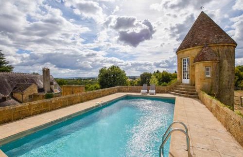 Meaulne-Vitray House | Mansion in Meaulne with Private Pool
