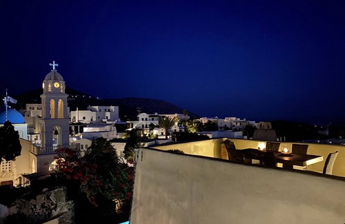 Santorini Villa | Mansion Kyani with Private Pool