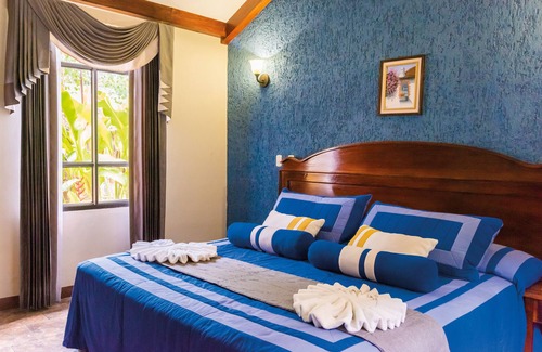Santa Cruz Mulua Hotel | Mansion Los Guichos