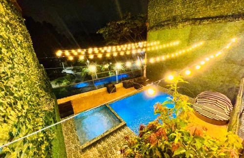 Zona Rosa Villa | Mansion Parque Lleras Poblado Medellin