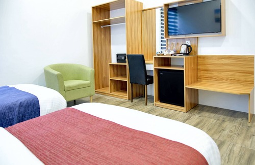 Dharavandhoo House | Manta Sky Inn