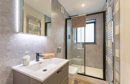 Barrow-on-Trent Apartment | Maple Apartments - Stylish 1 Bed Apartment in Derby