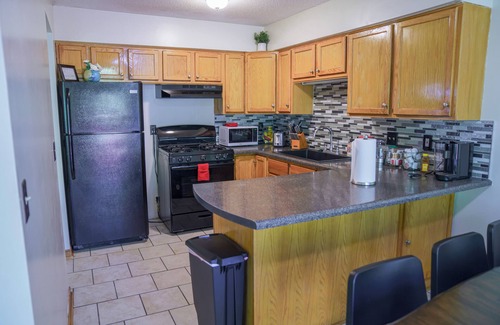 Maple Grove House | Maple Grove Retreat Haven