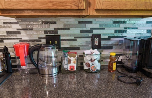 Maple Grove House | Maple Grove Retreat Haven